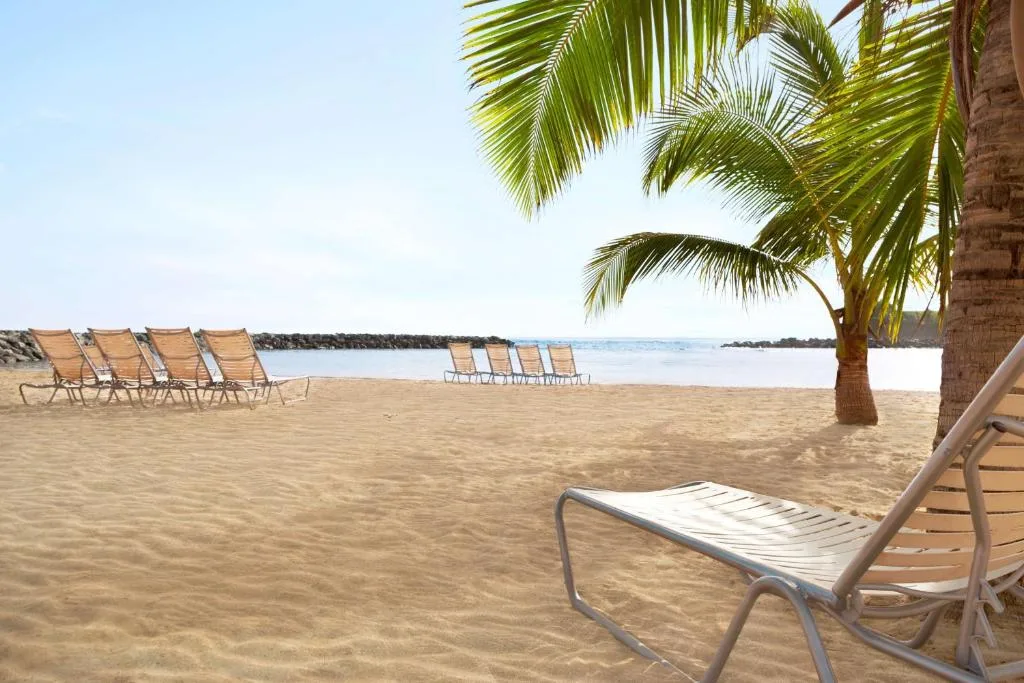 Embassy Suites by Hilton Dorado del Mar Beach Resort: another view