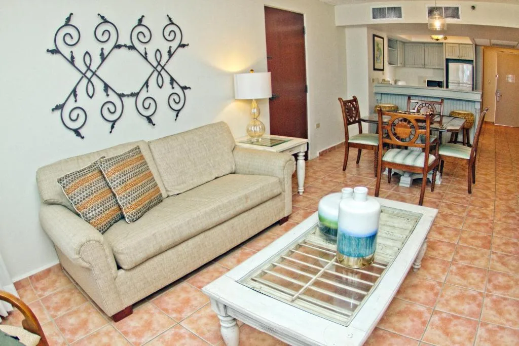 Rincon Beach Resort: another view